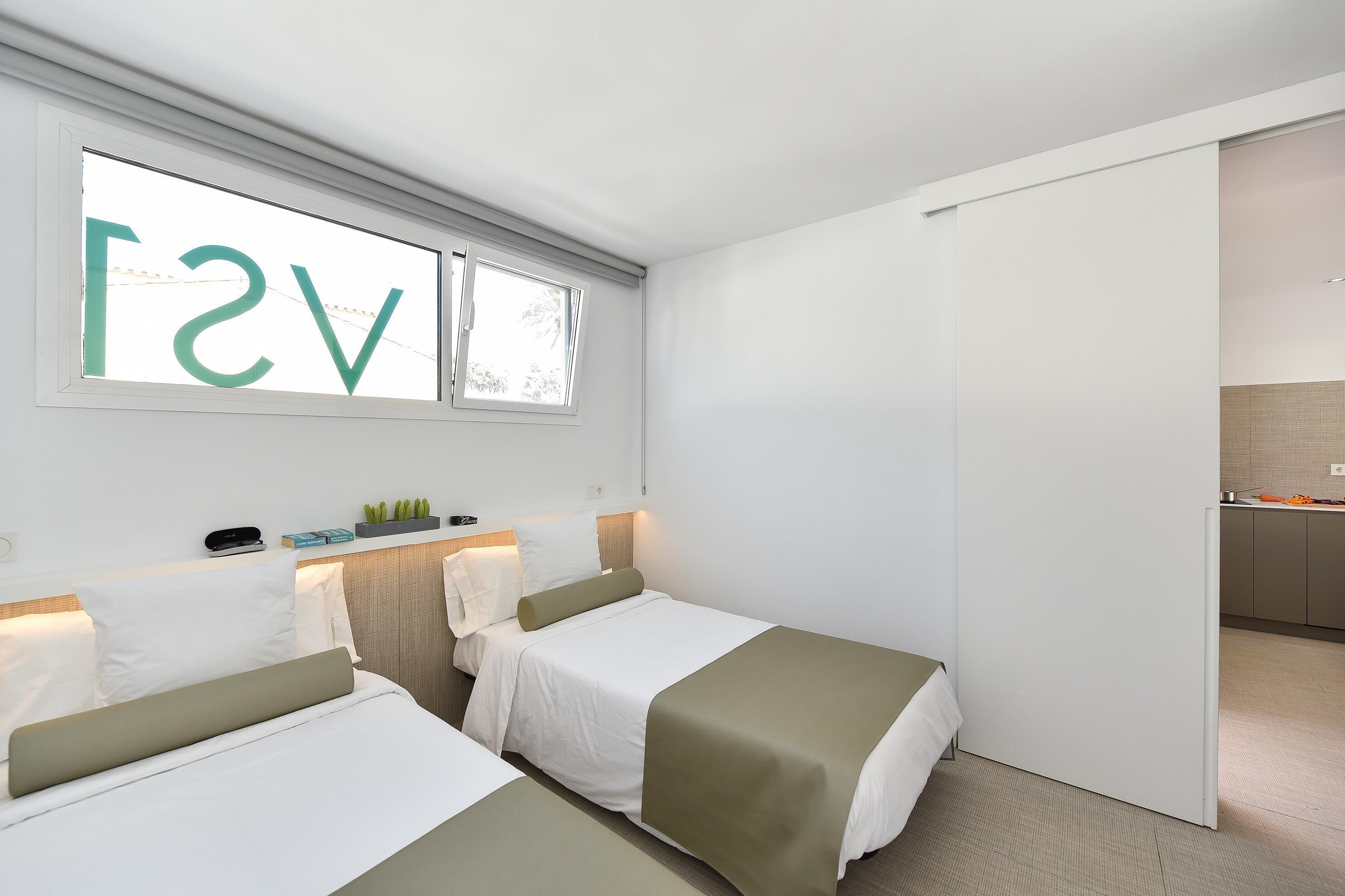 New Velsuites