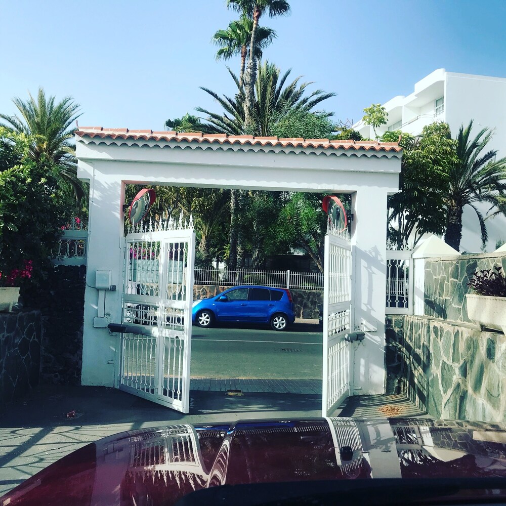 Parque Montecarlo Luxury Villa