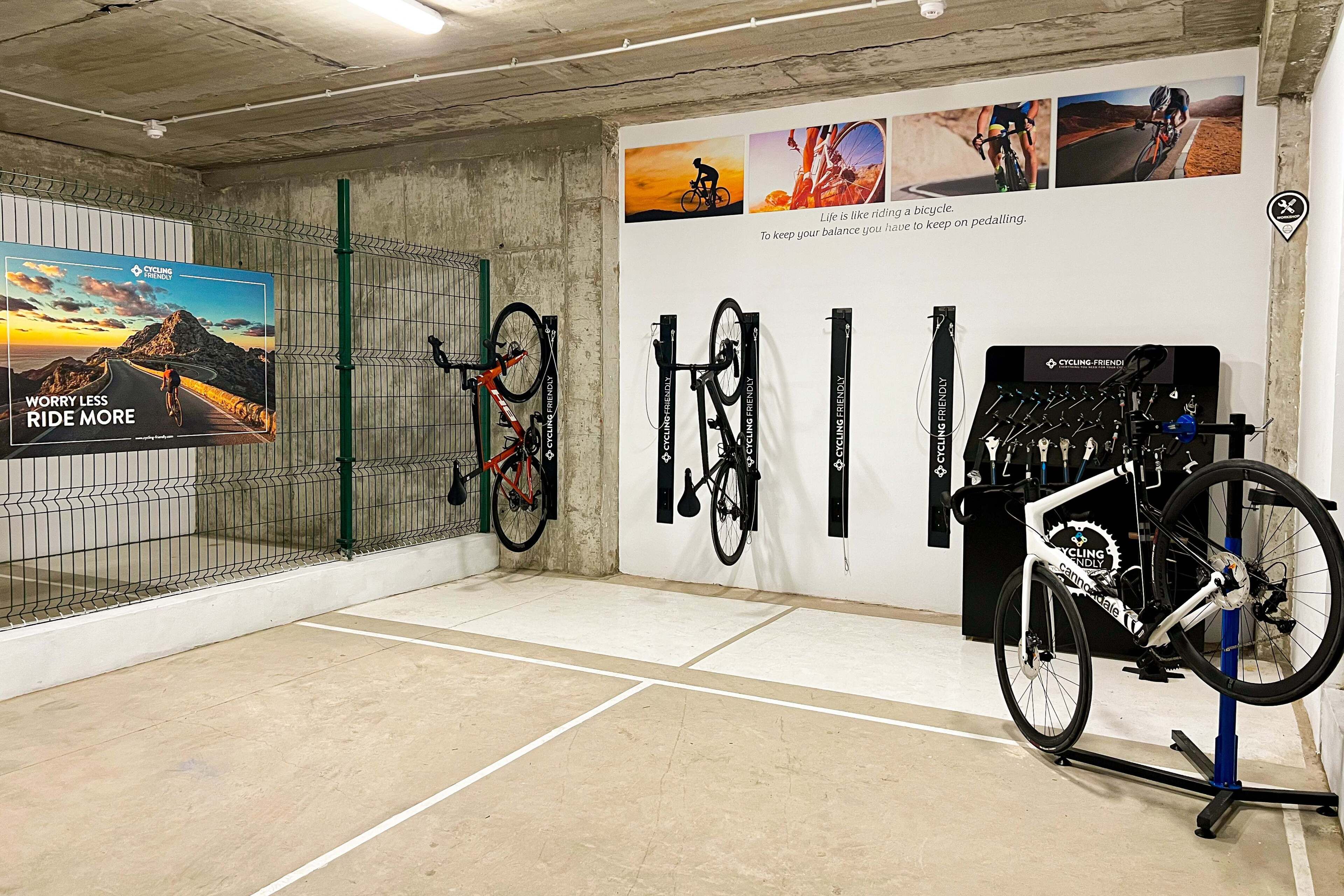 Resort Cordial Santa Águeda & Perchel Beach Club