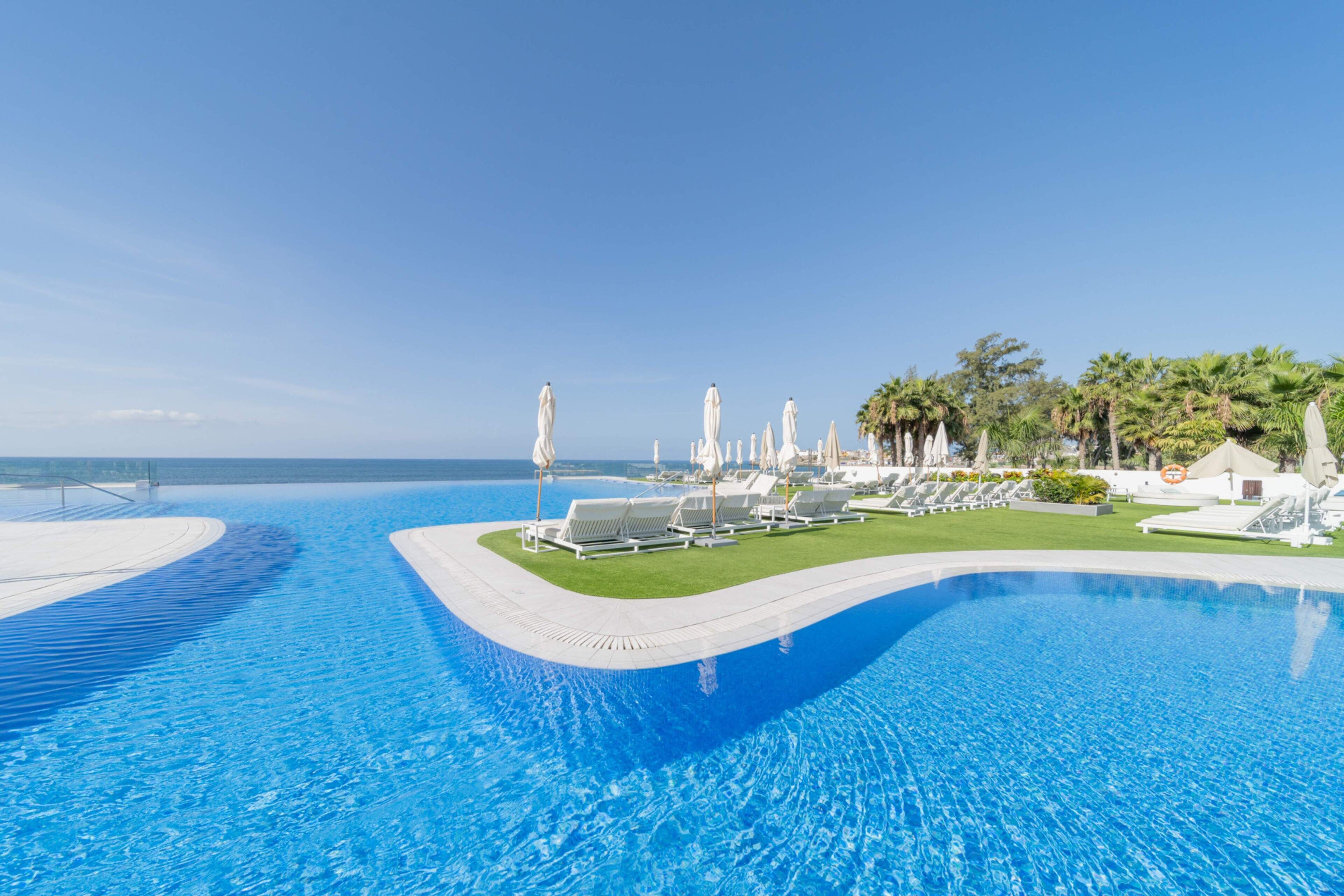 Resort Cordial Santa Águeda & Perchel Beach Club