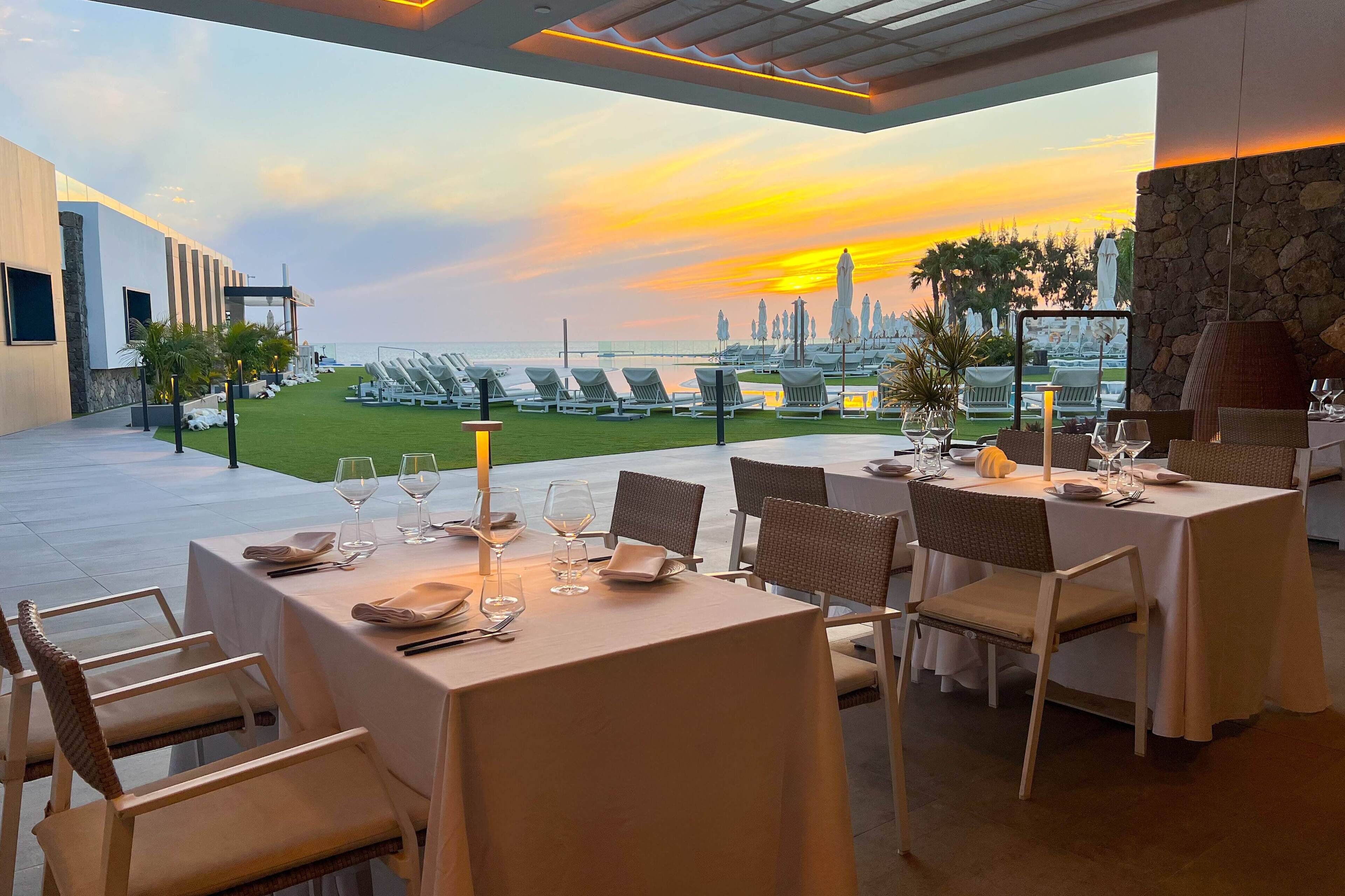 Resort Cordial Santa Águeda & Perchel Beach Club