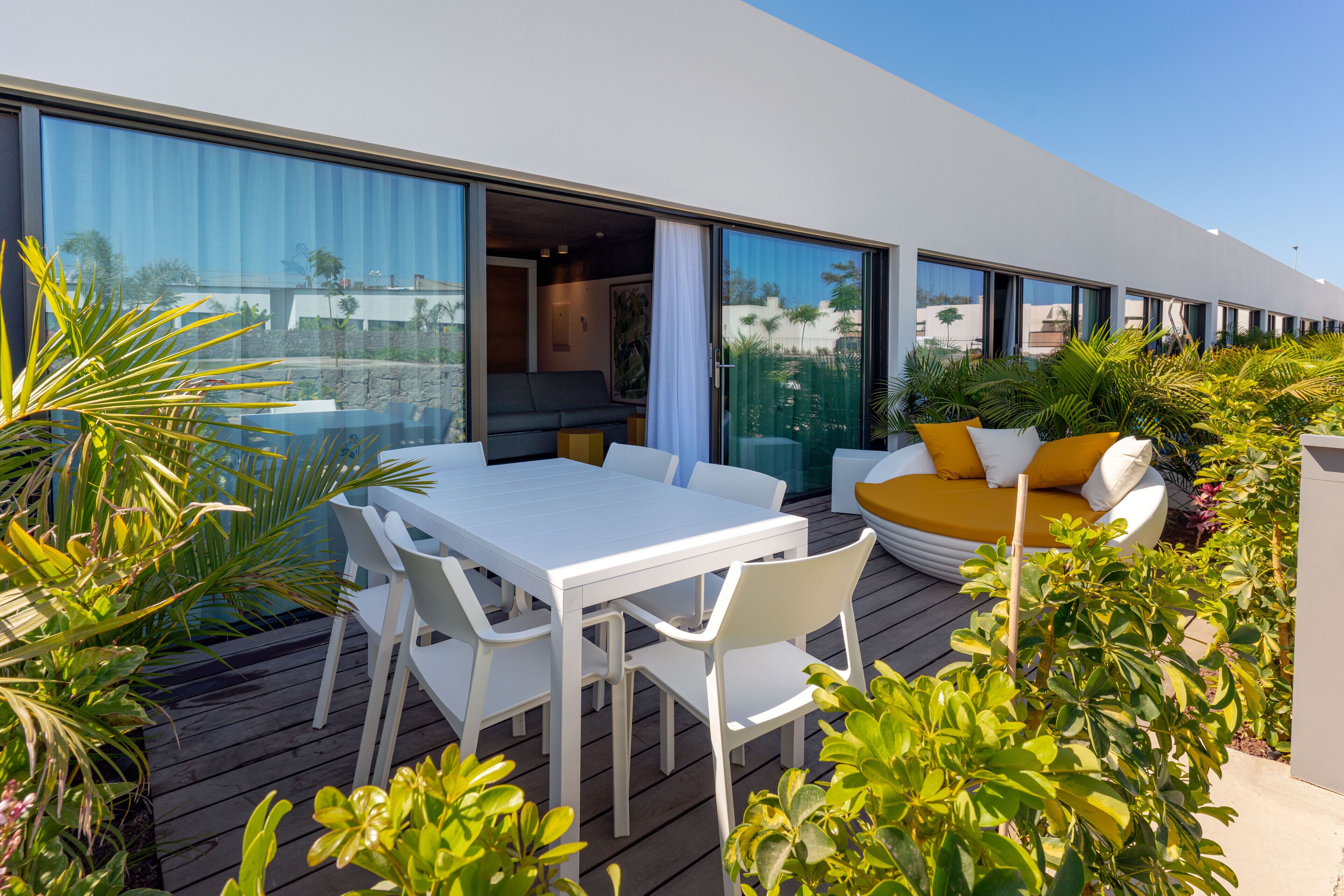 Resort Cordial Santa Águeda & Perchel Beach Club