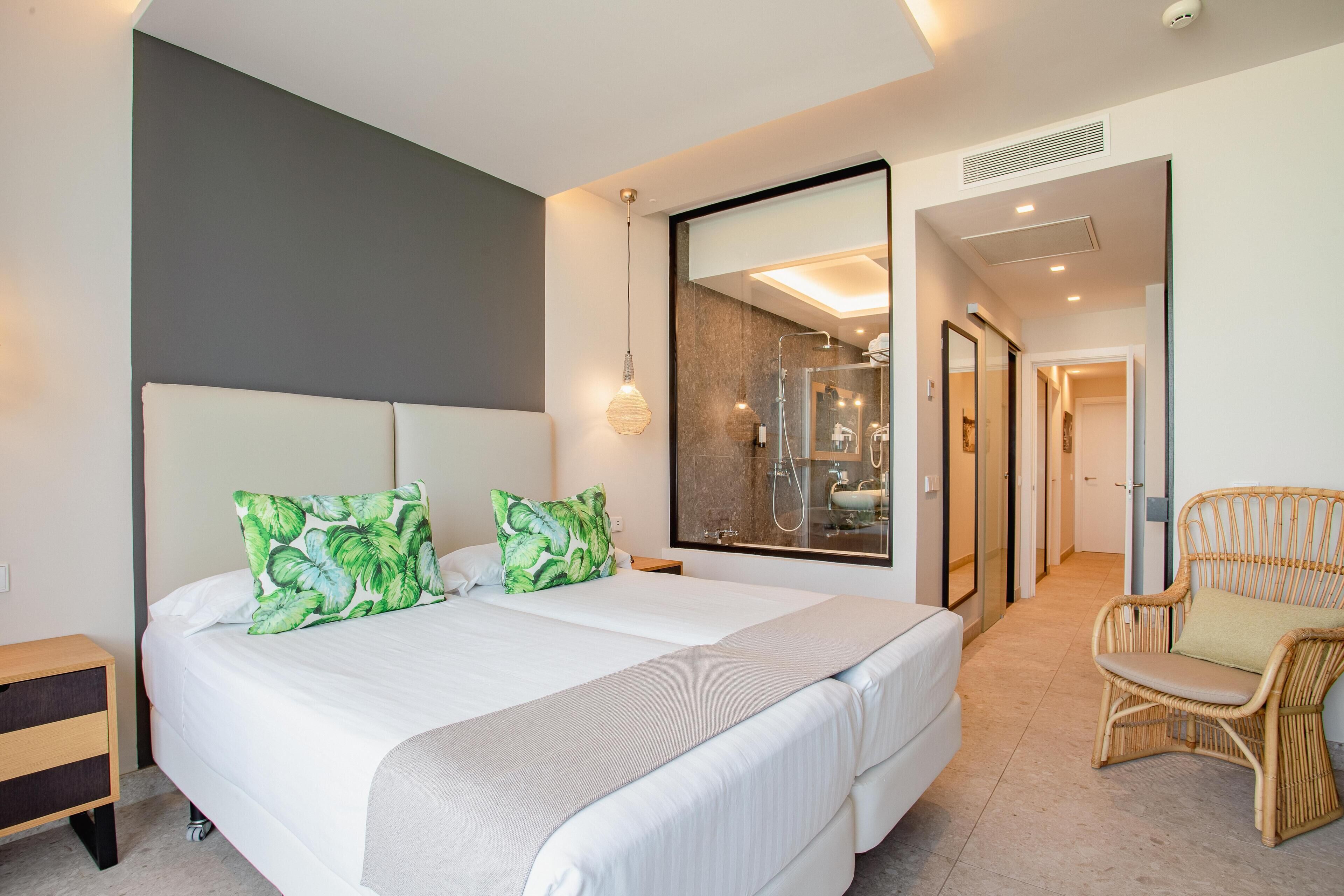 Resort Cordial Santa Águeda & Perchel Beach Club