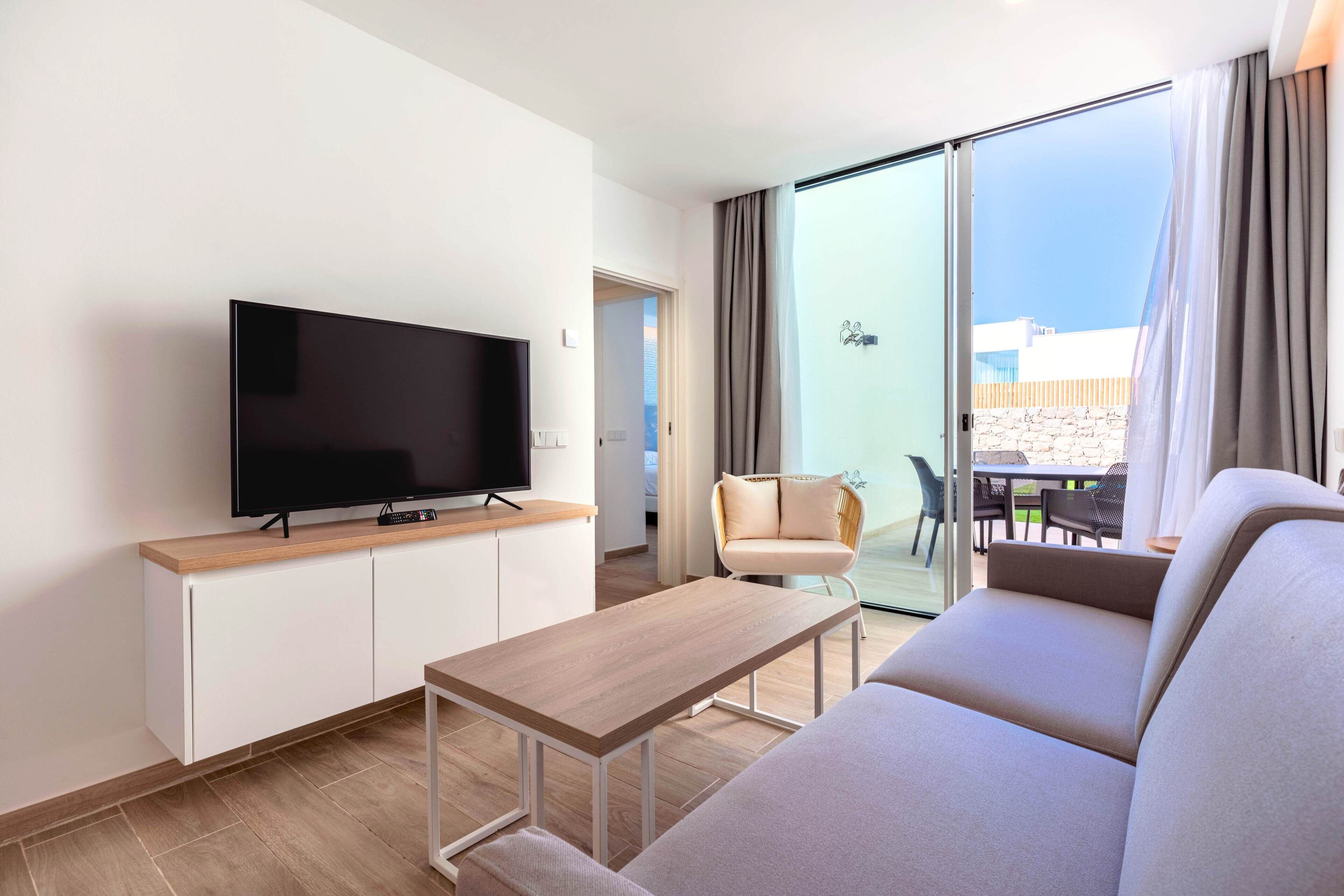 Resort Cordial Santa Águeda & Perchel Beach Club