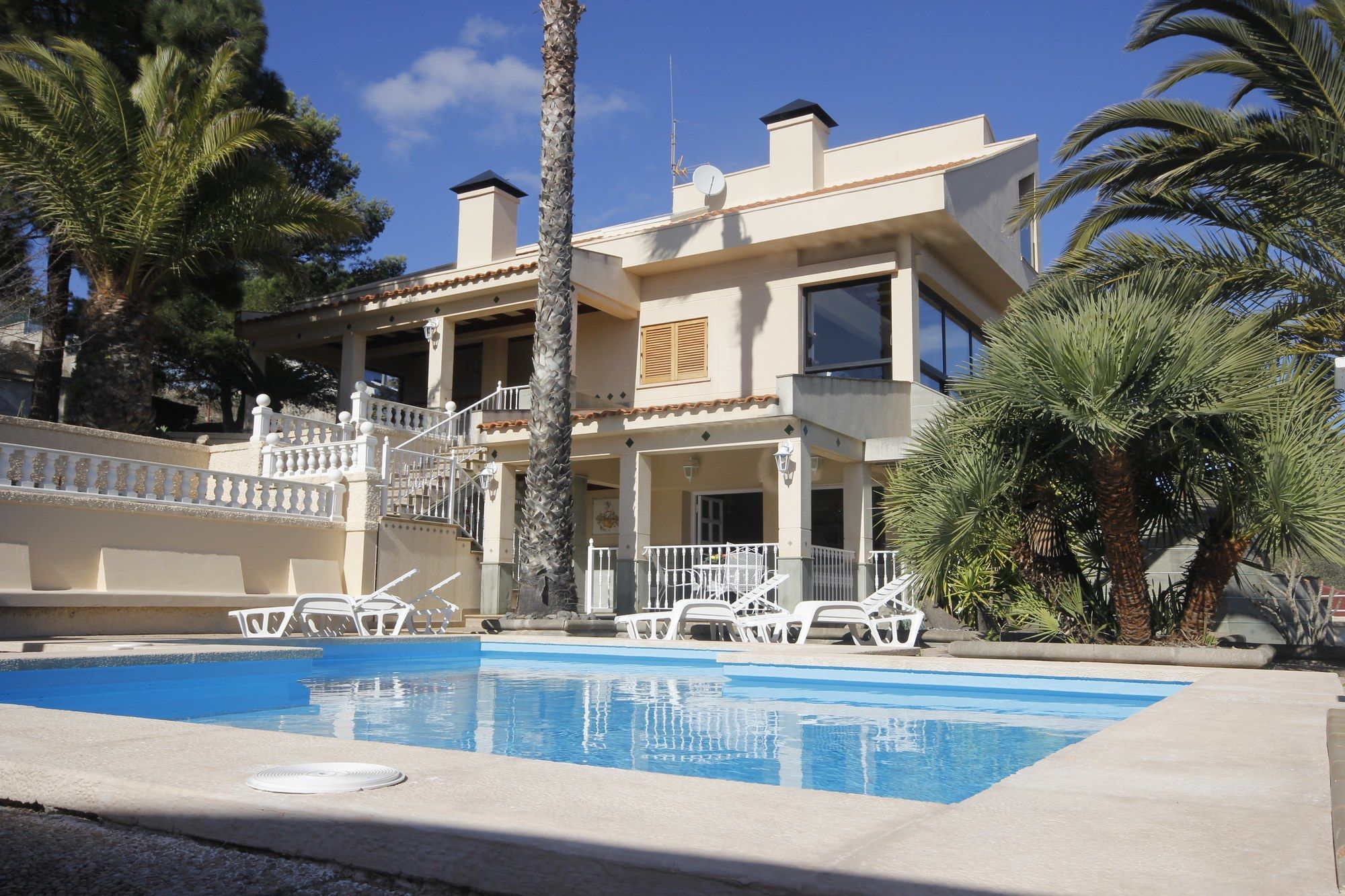 Villa Teresita High Views