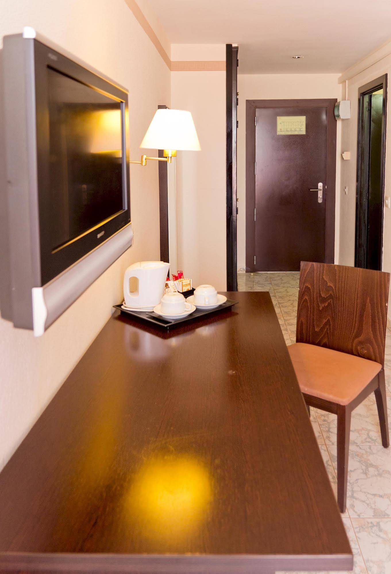 Hotel Moon Dreams Paraiso