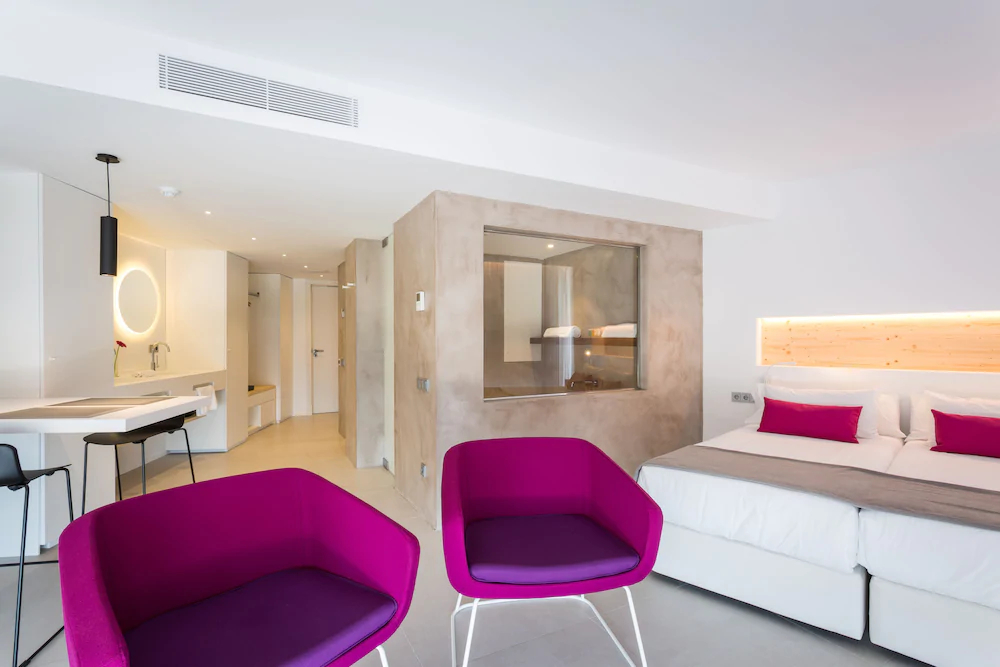 One Ibiza Suites