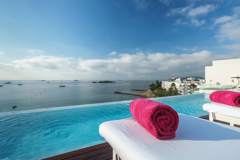 One Ibiza Suites