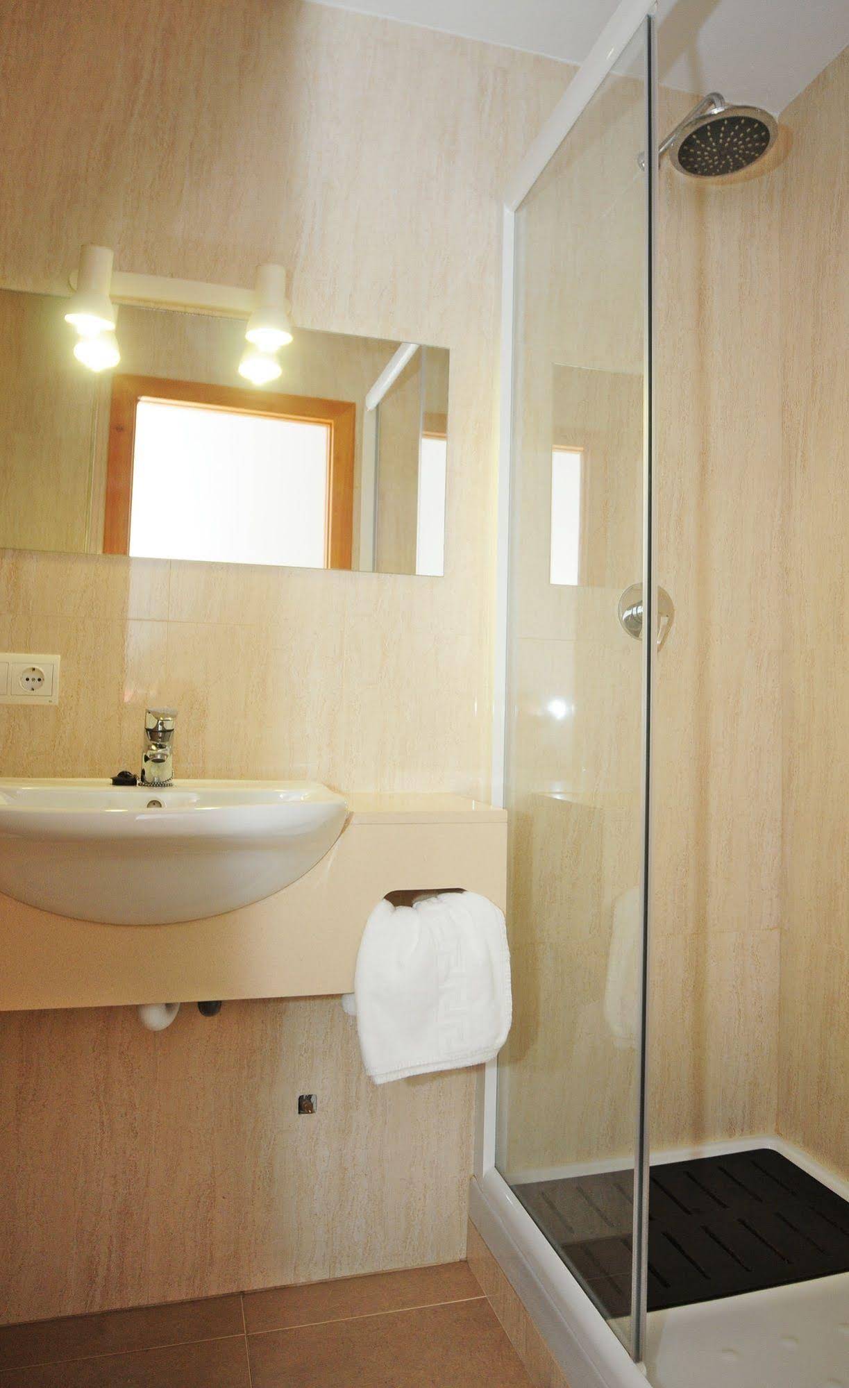 Apartamentos Malacosta