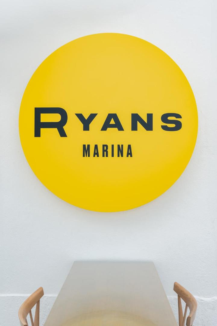 Ryans La Marina