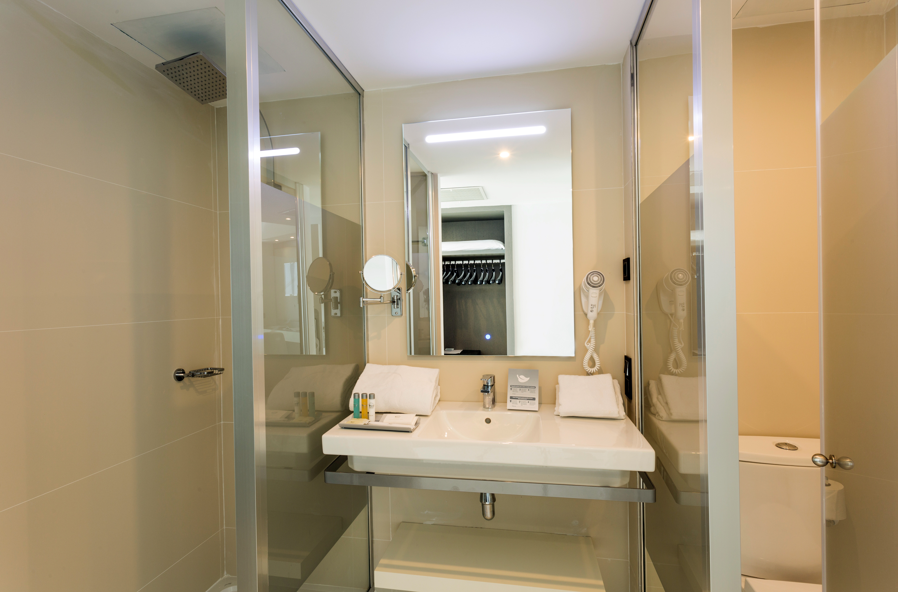 The Ibiza Twiins  - Life