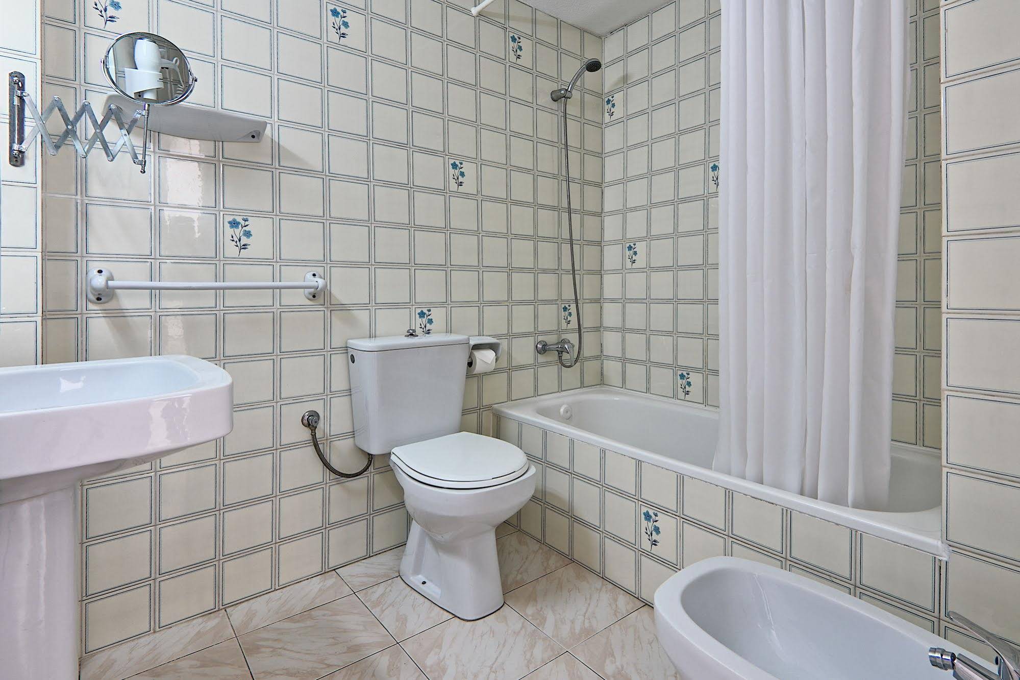 All Suite Ibiza Aparthotel