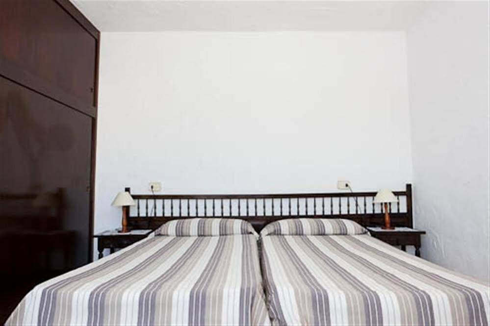 Apartamentos El Moro