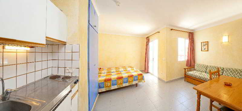 Apartamentos Sol Bay