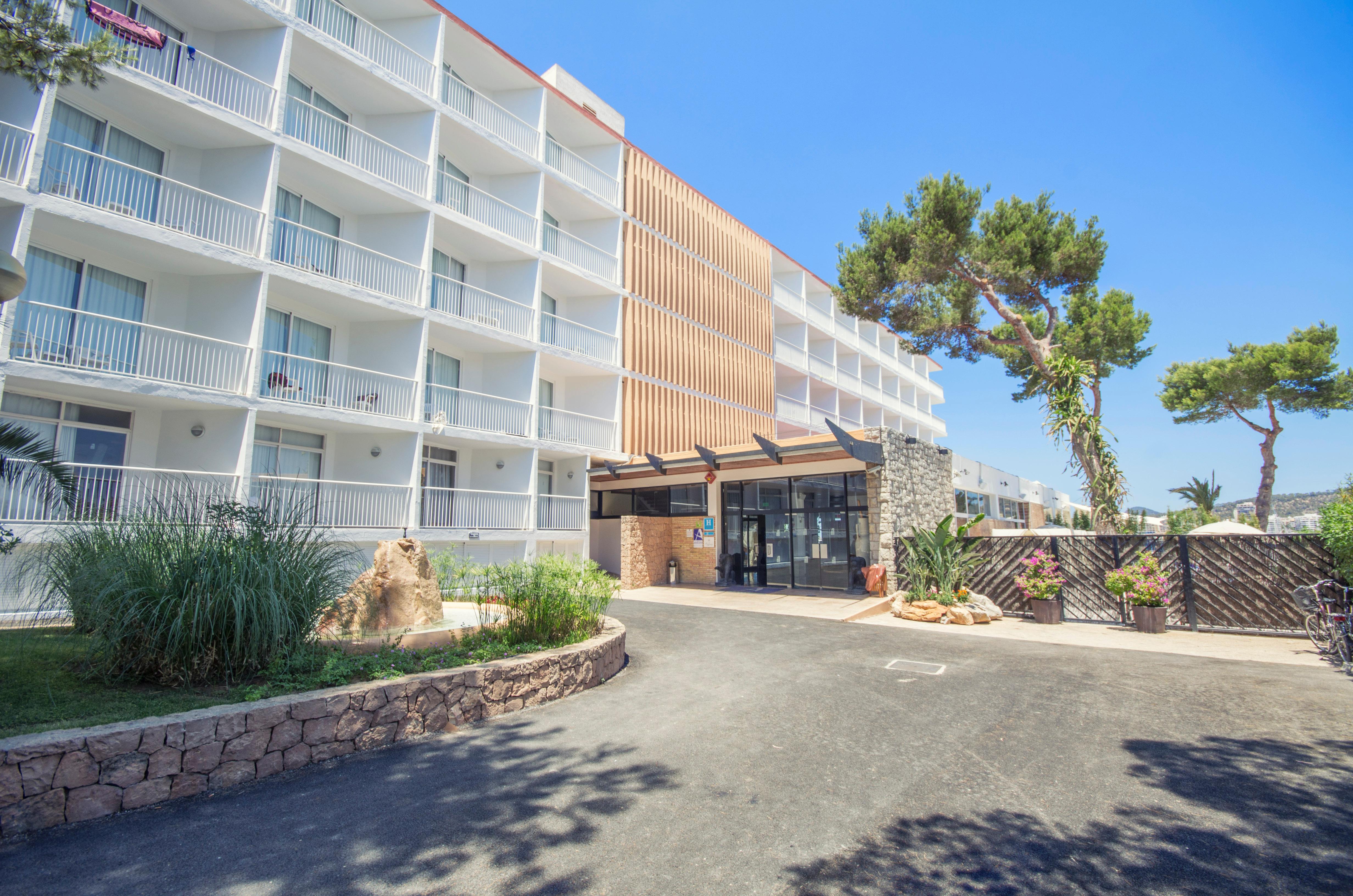 azuLine Hotel Mar Amantis & Mar Amantis II