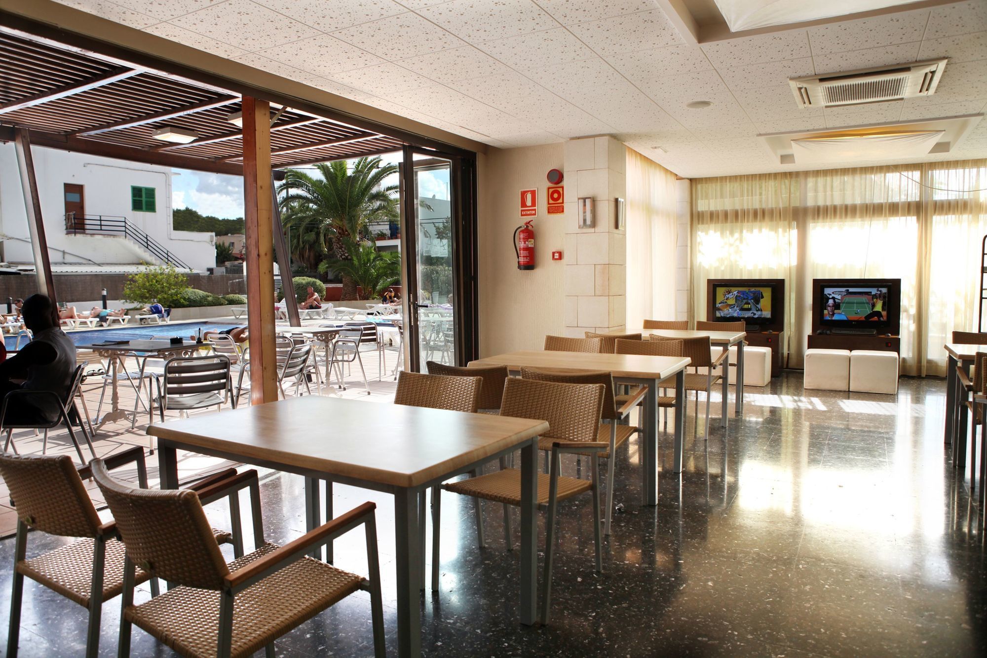 azuLine Hotel S'Anfora & Fleming