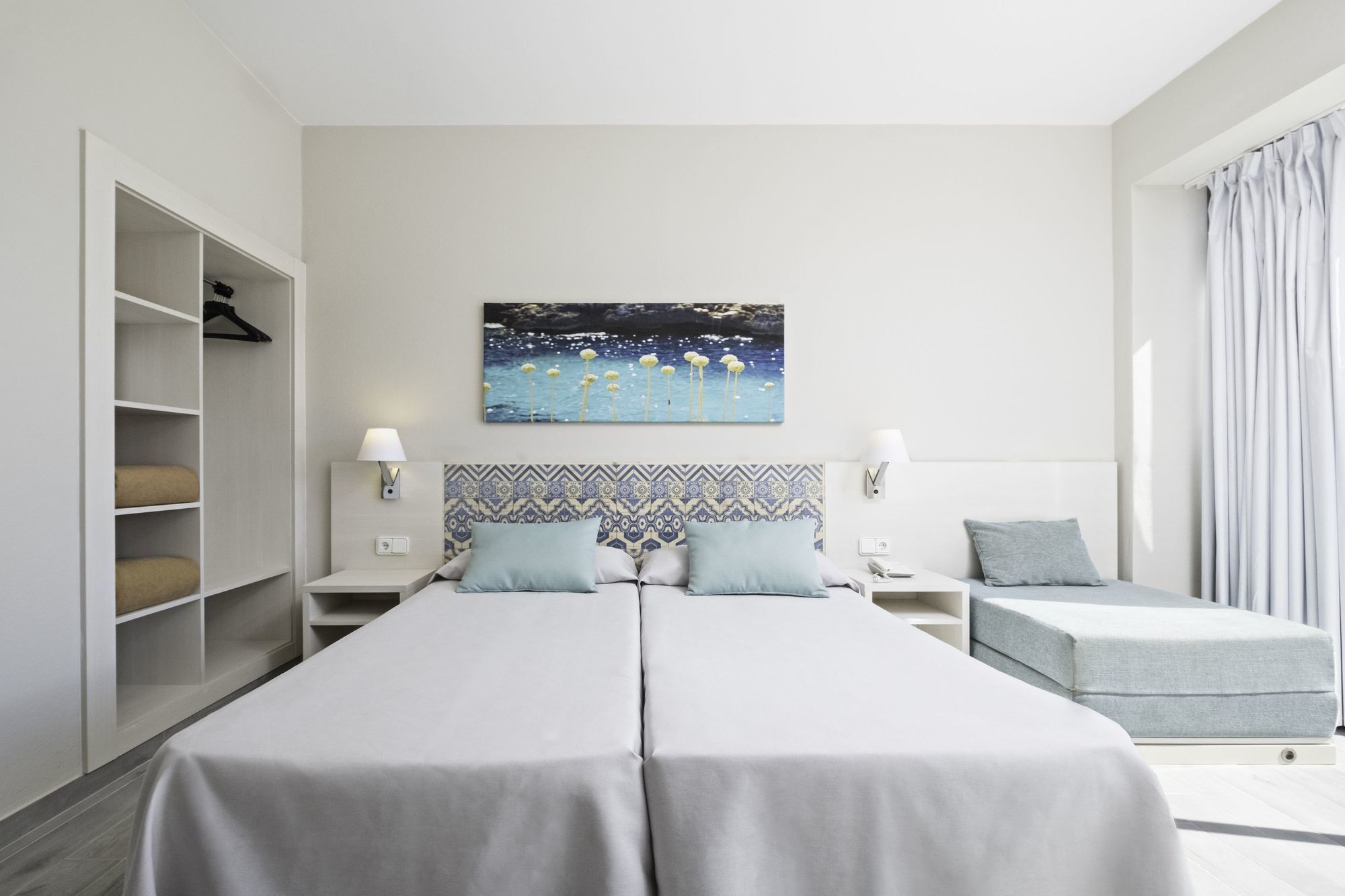 azuLine Hotel Llevant