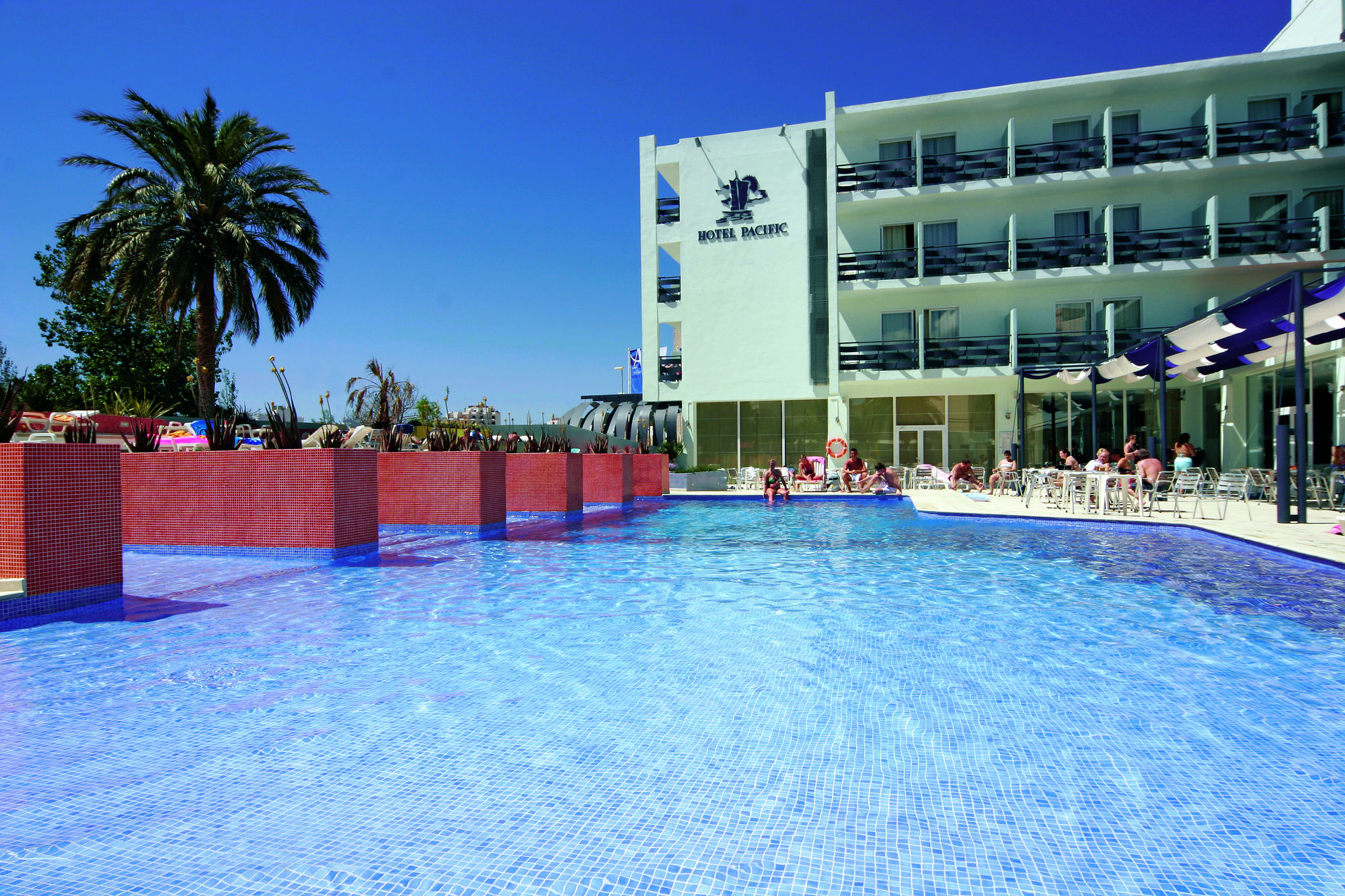 azuLine Hotel Pacific