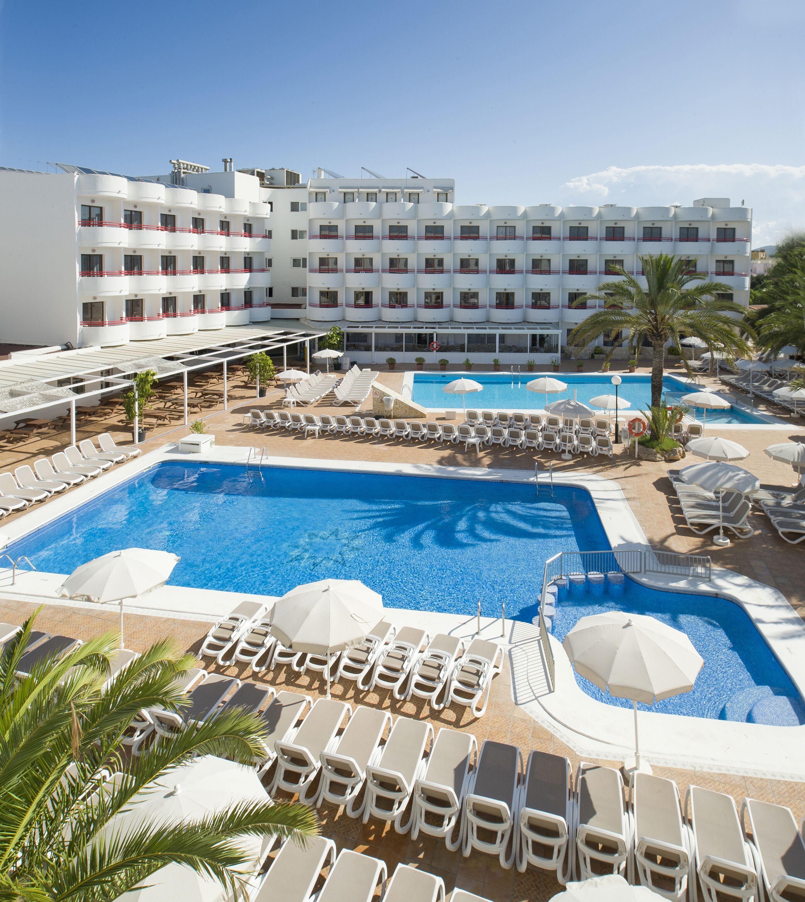 Coral Star Apartments