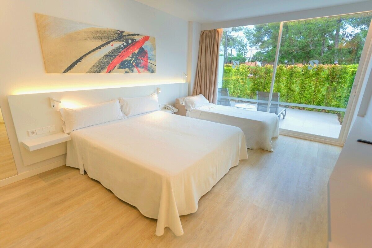 Els Pins Resort & Spa