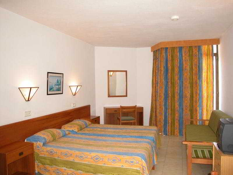 Hotel - Apartamentos Ses Savines