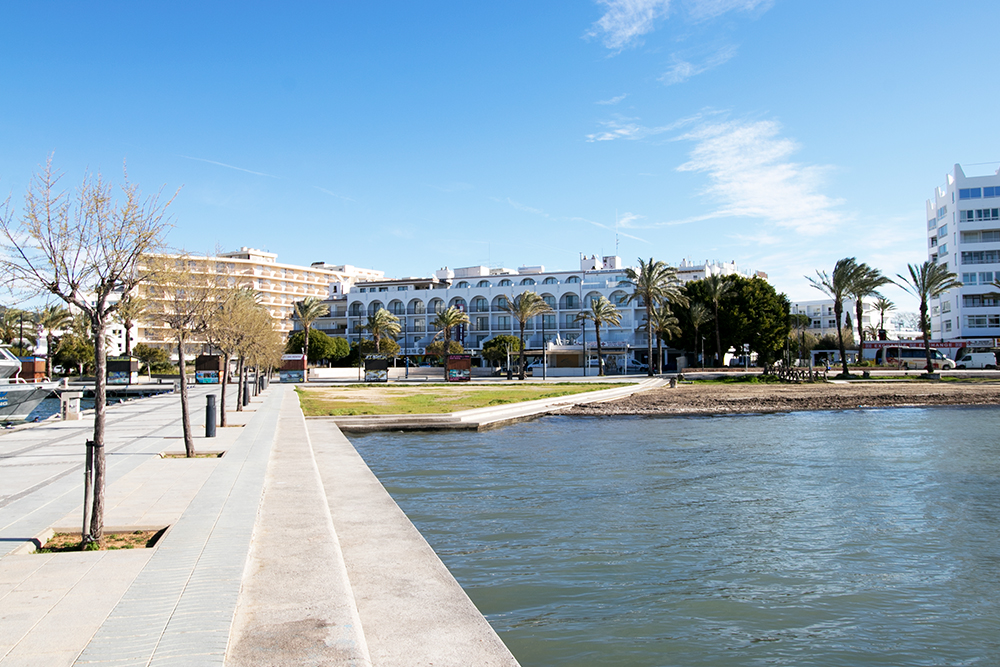 The White Apartments