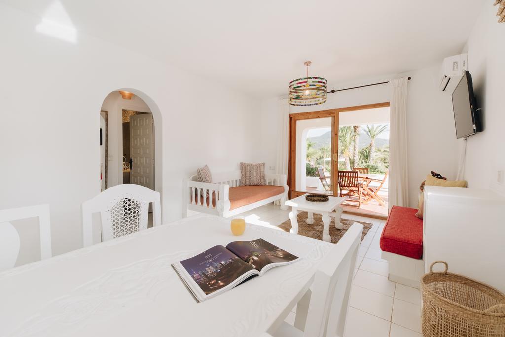 Petunia Ibiza, a Beaumier Hotel