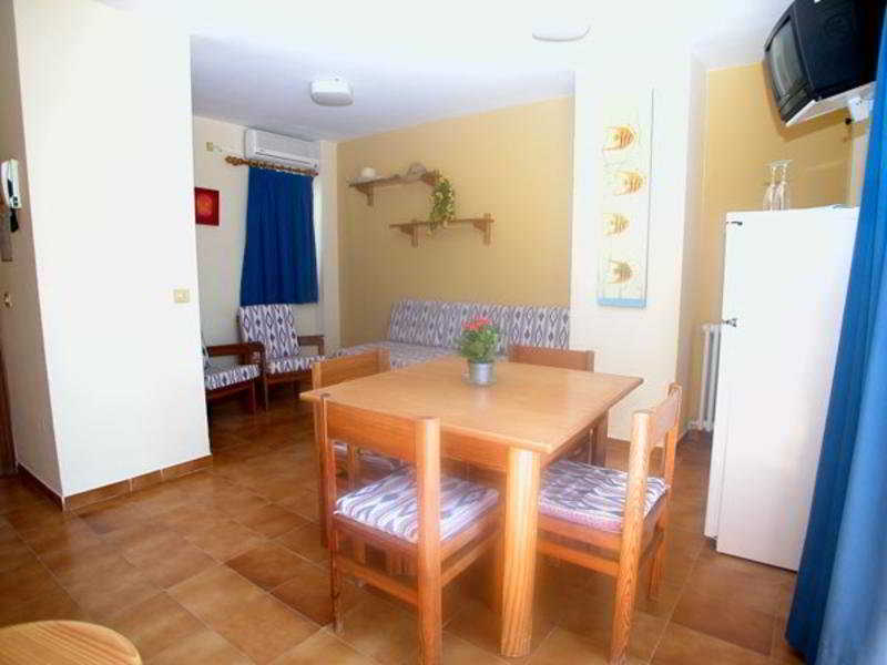 Apartamentos Ebusus