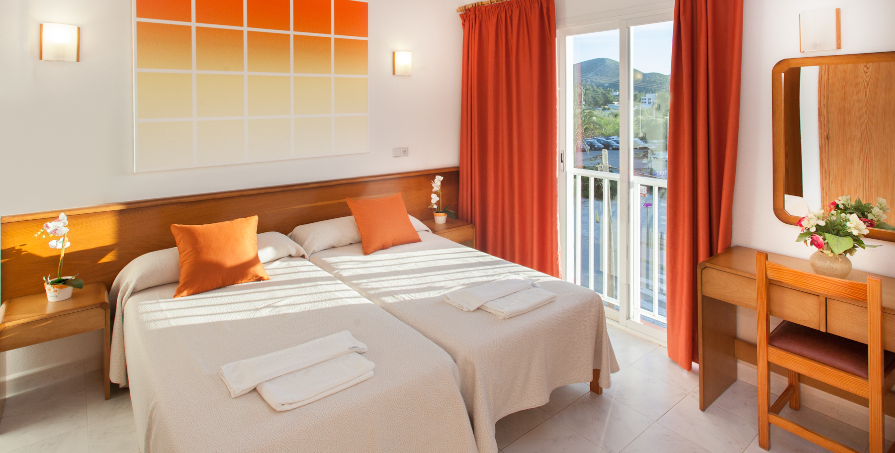 Apartamentos Oasis Sa Tanca