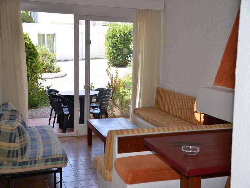 Atlas Park Apartments