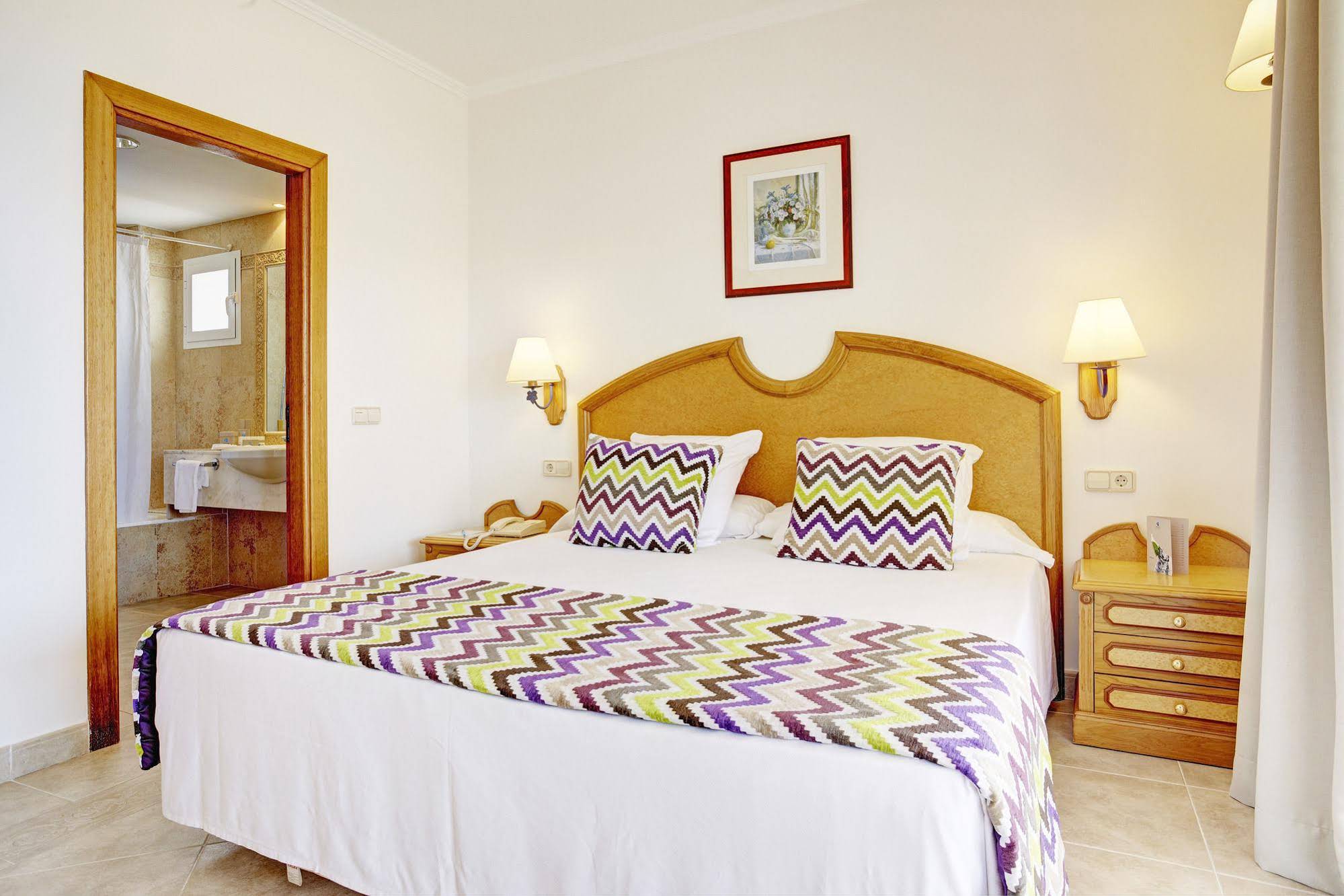 Grupotel Santa Eulària & Spa