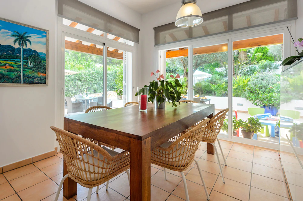 Villa Blanca Santa Eulalia