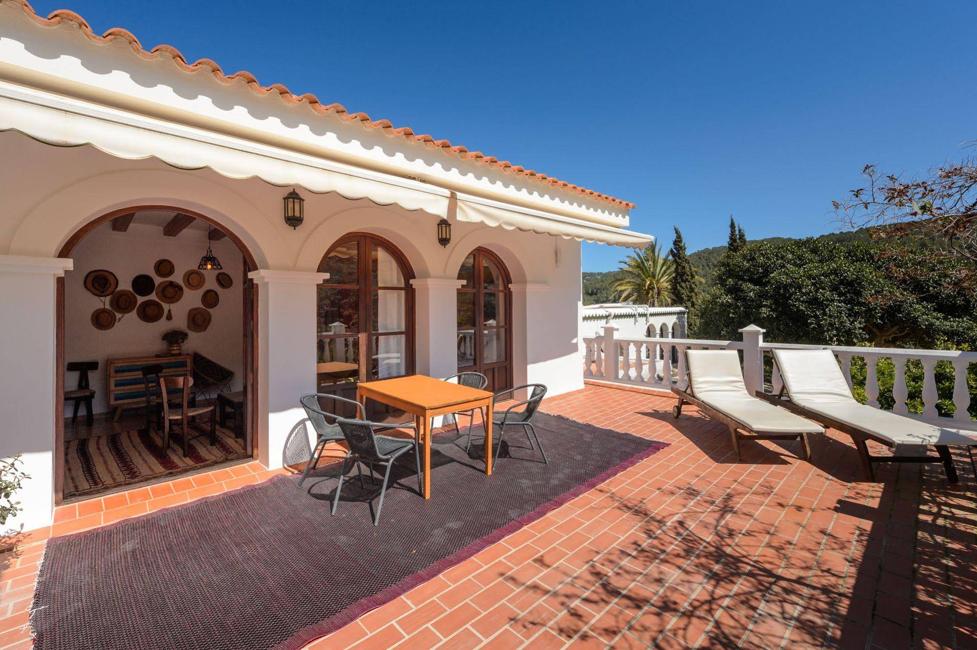 Valley Club Ibiza - Boutique Agroturismo