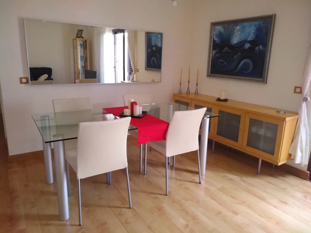 Deluxe Las Marinas Rooms