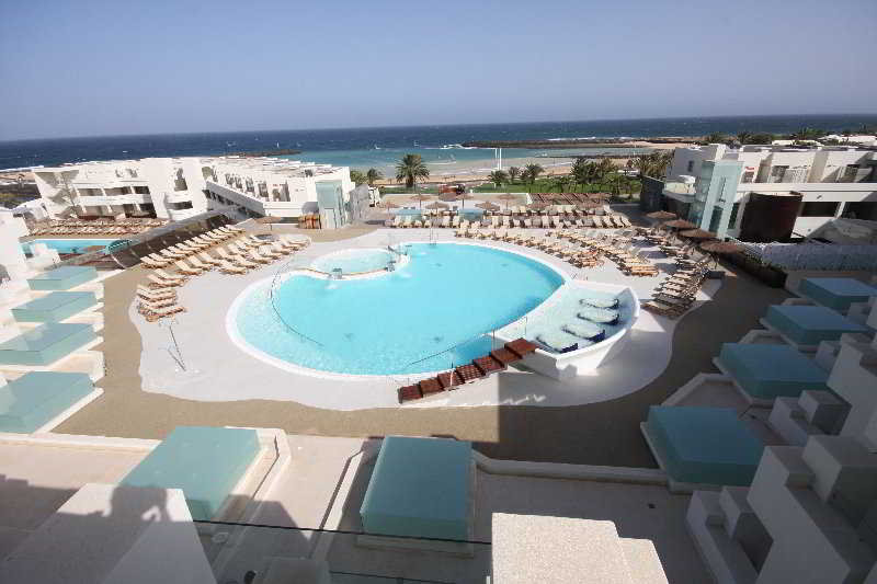HD Beach Resort & Spa