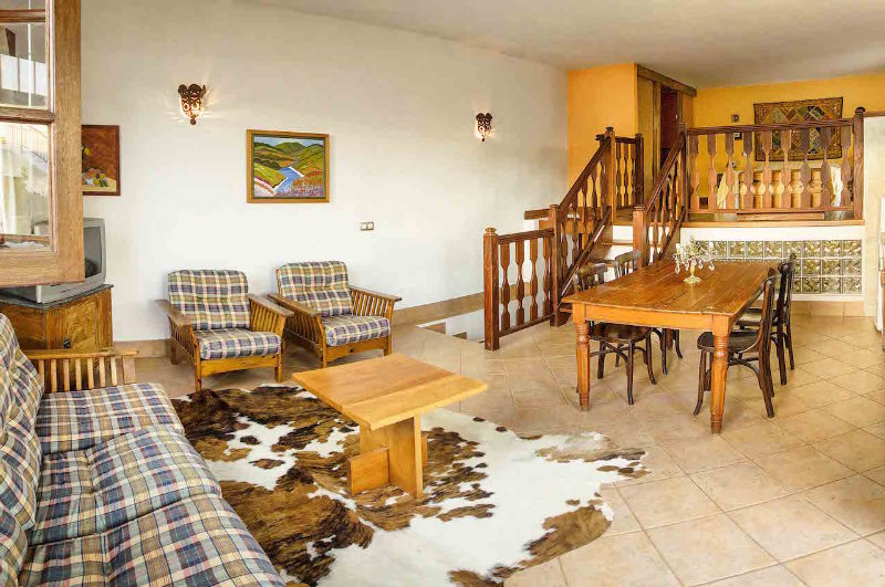 Casa Lola y Juan