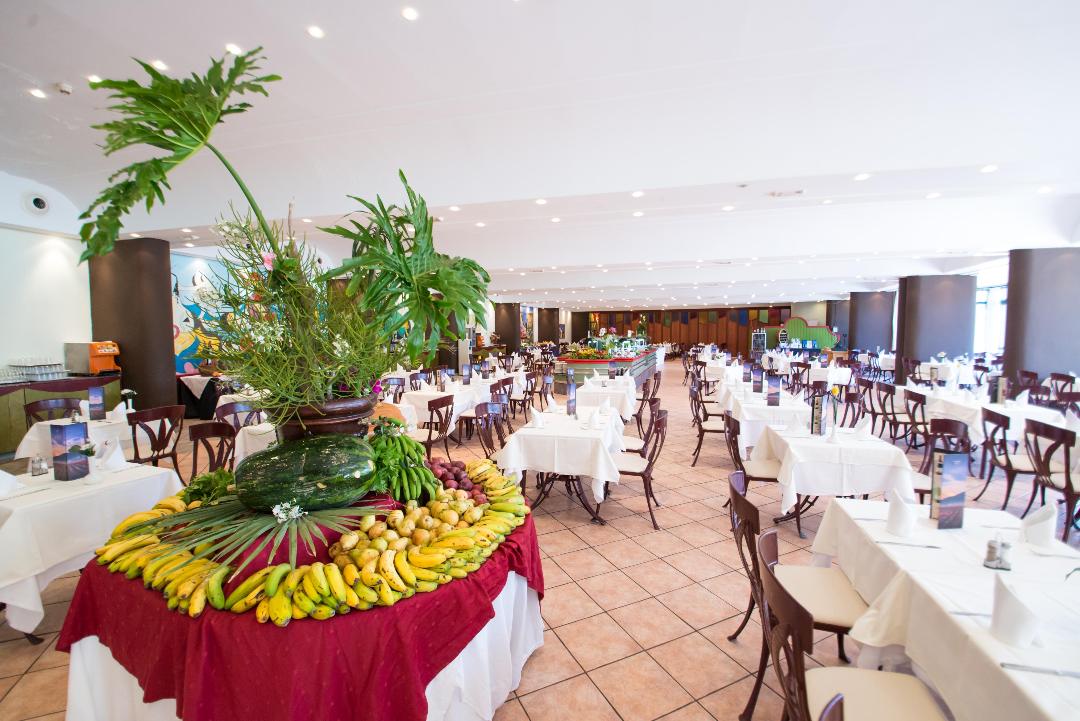 HL Club Playa Blanca Hotel