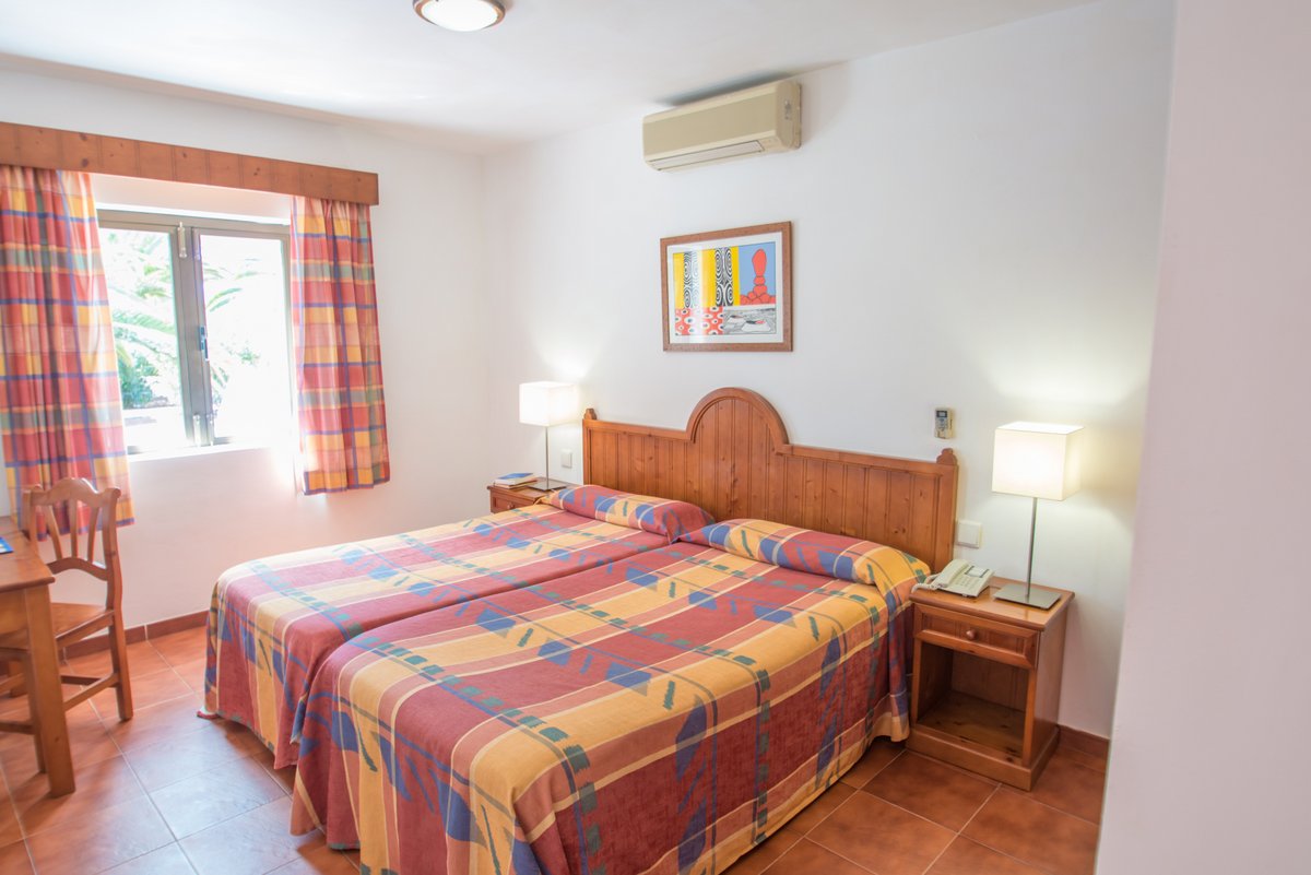 HL Rio Playa Blanca Hotel