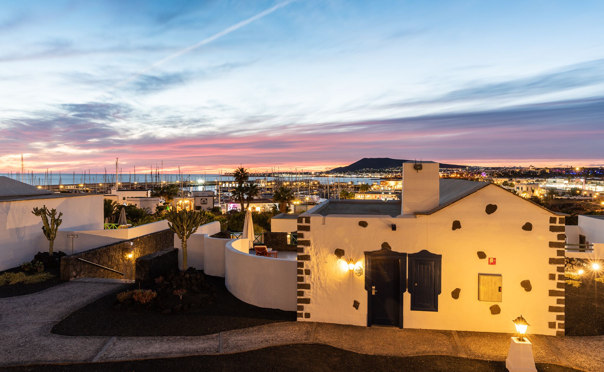 Hotel LIVVO Volcan Lanzarote