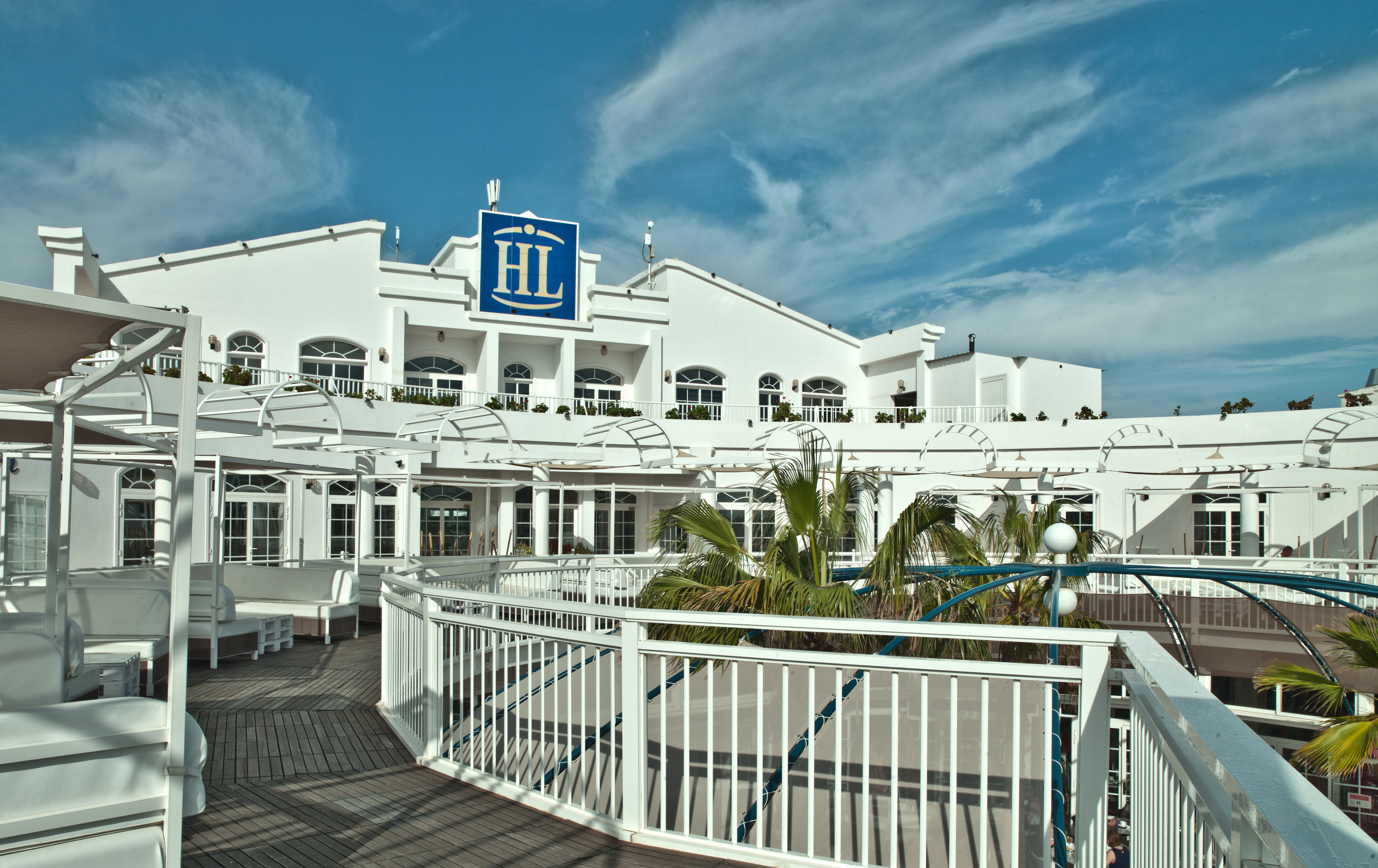 HL Paradise Island Hotel