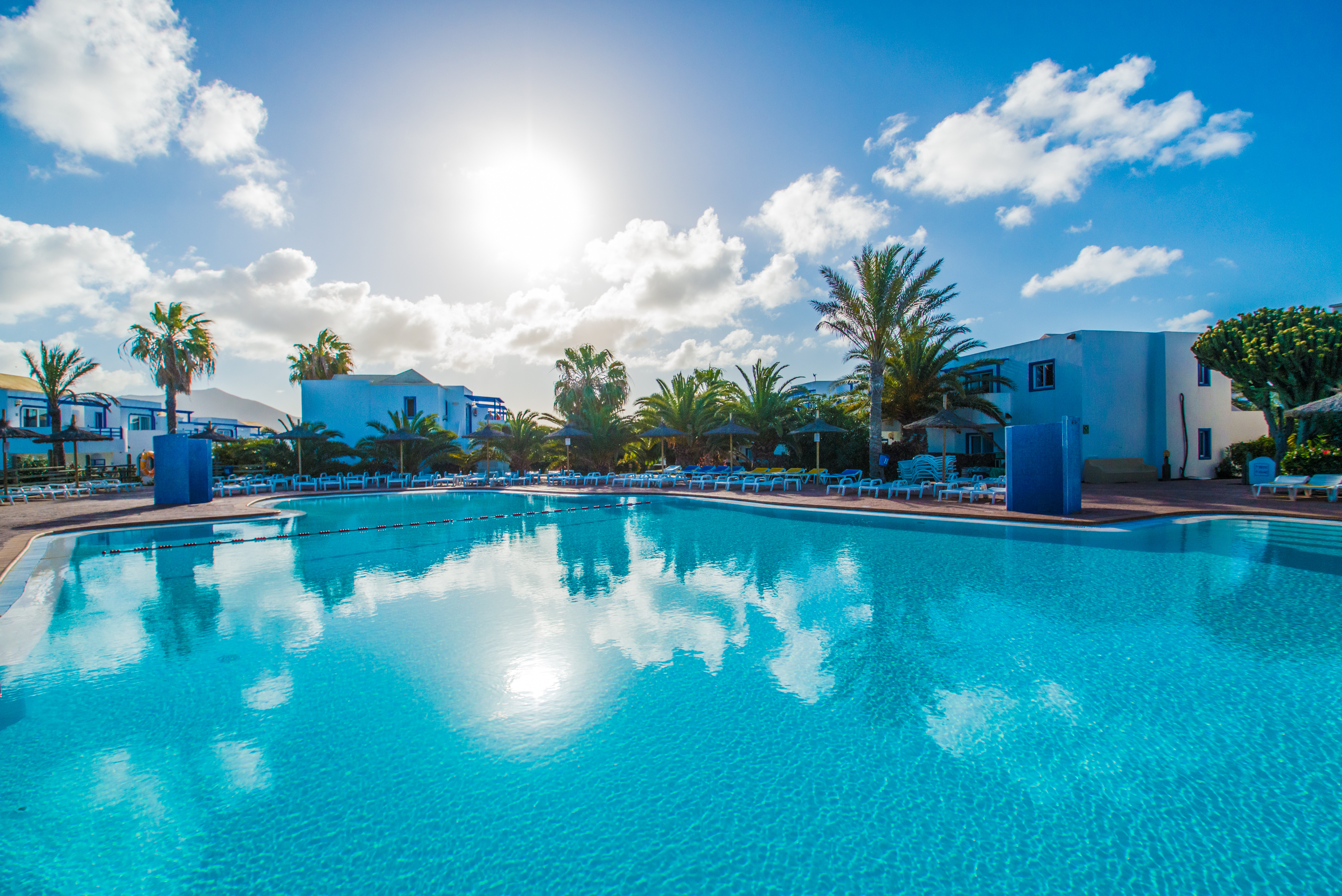 HL Paradise Island Hotel