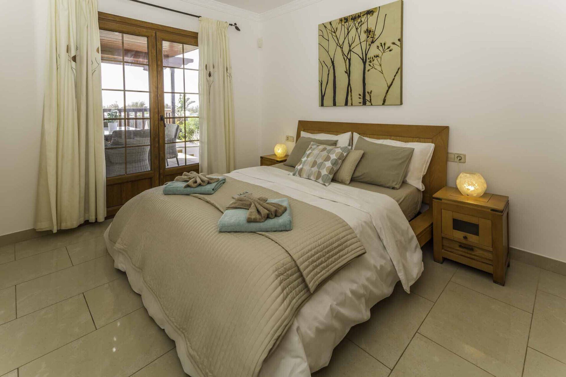 Villa Azure LH122 By Villas Now Ltd