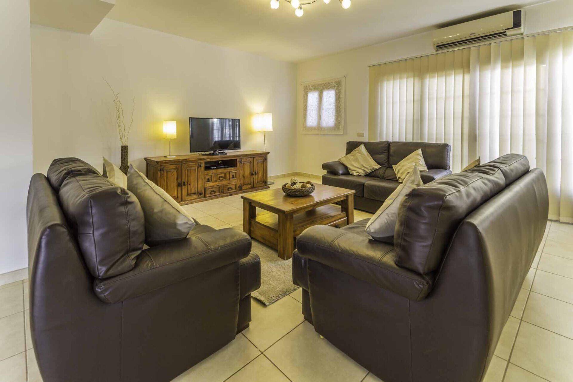 Villa Azure LH122 By Villas Now Ltd