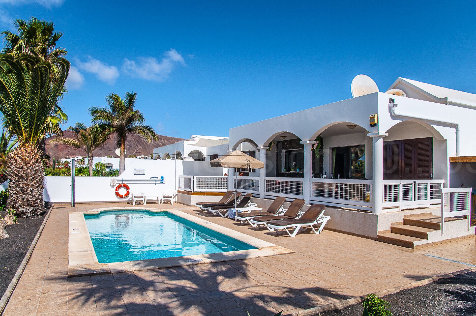 Villa Del Sol LH133 By Villas Now Ltd