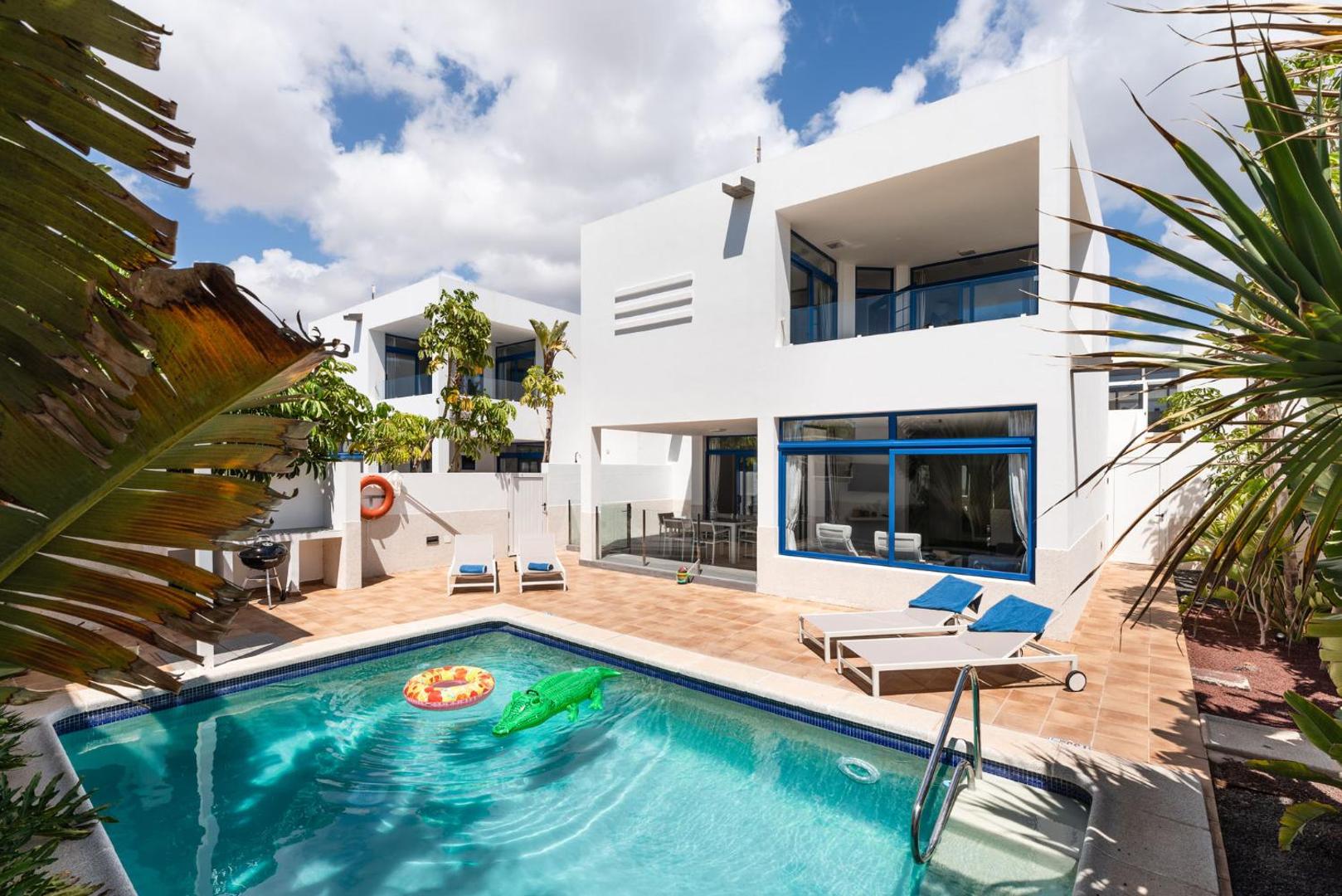 Villas de la Marina