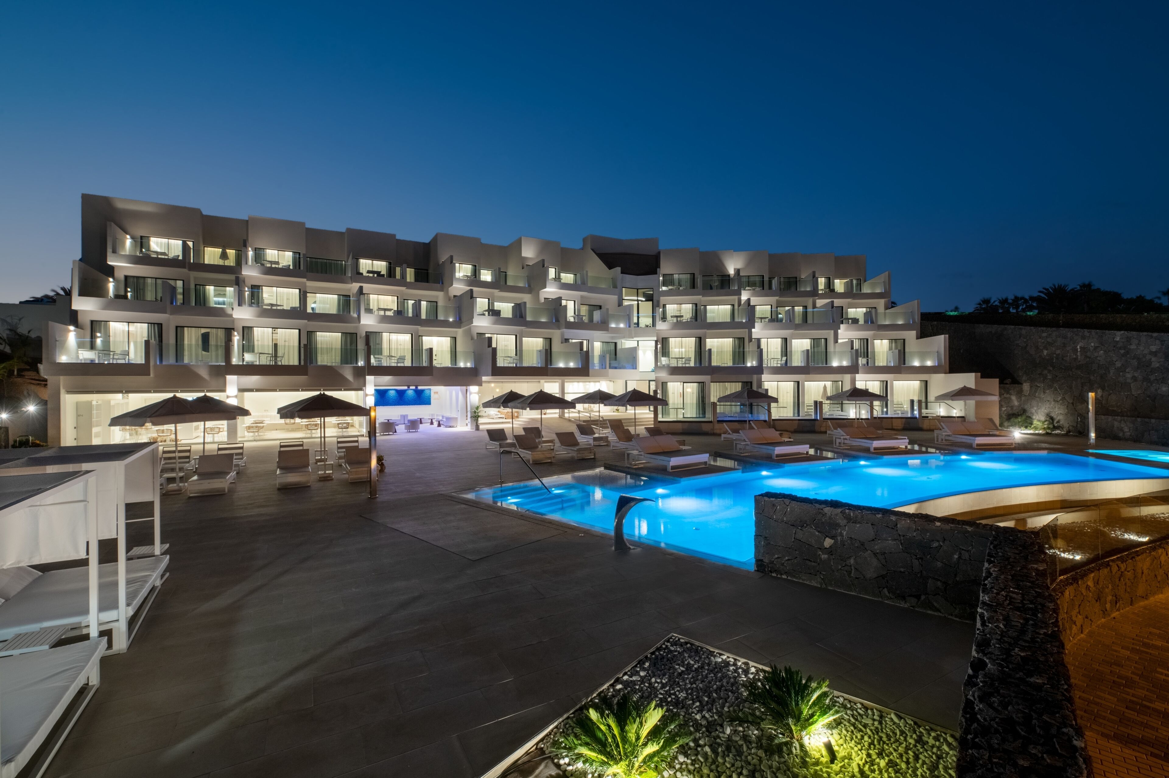 Royal Marina Suites Boutique Hotel