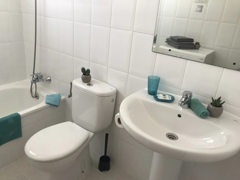 CIH Apartments
