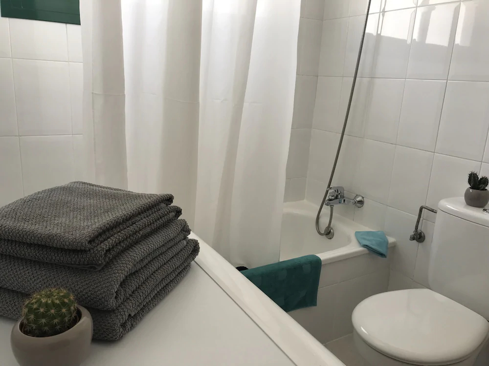 CIH Apartments