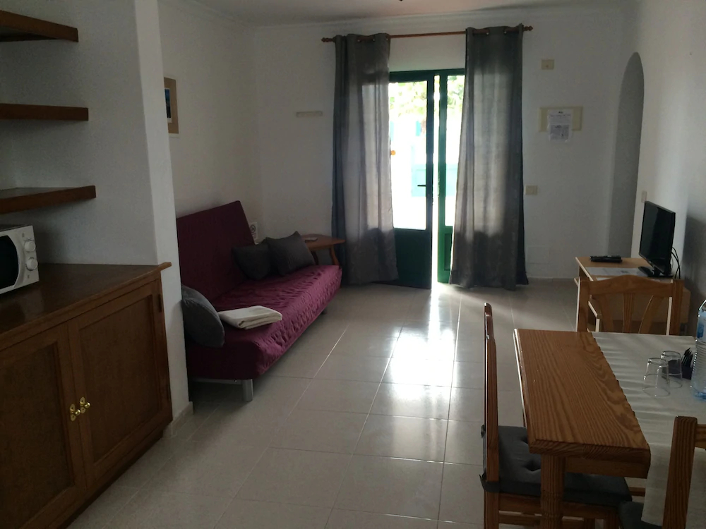 CIH Apartments
