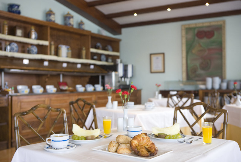 Plus Fariones Apartamentos